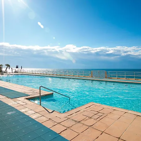 Cap Martin - Happy